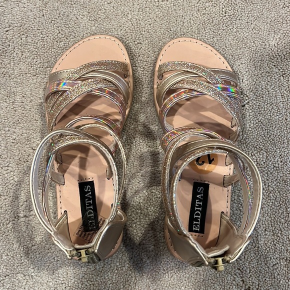 Elditas Sandals - Picture 2 of 3